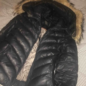  - Använd få gånger , äkta päls, hollies jacka