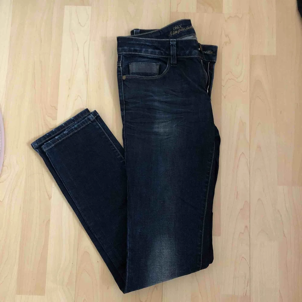 Snygga jeans från Only. W28, H34. Frakt 39 kr. Jeans & Byxor.