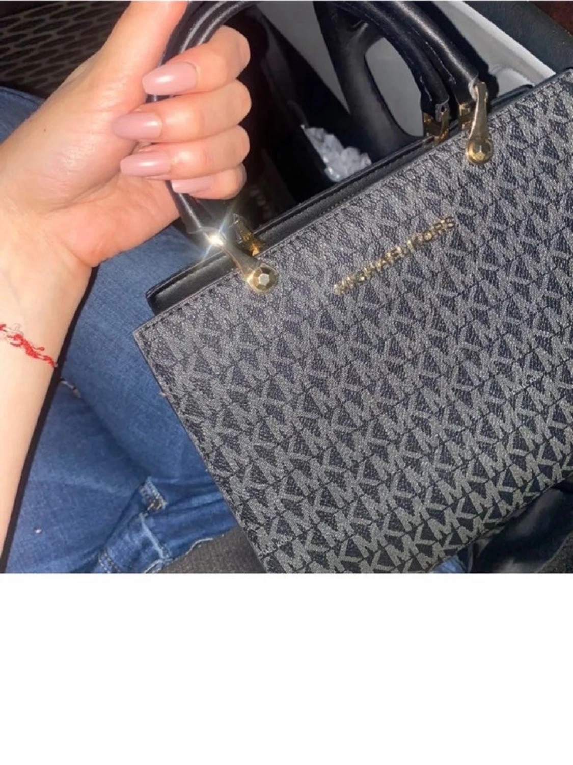 Två rosa klänningar i olika stilar - 6