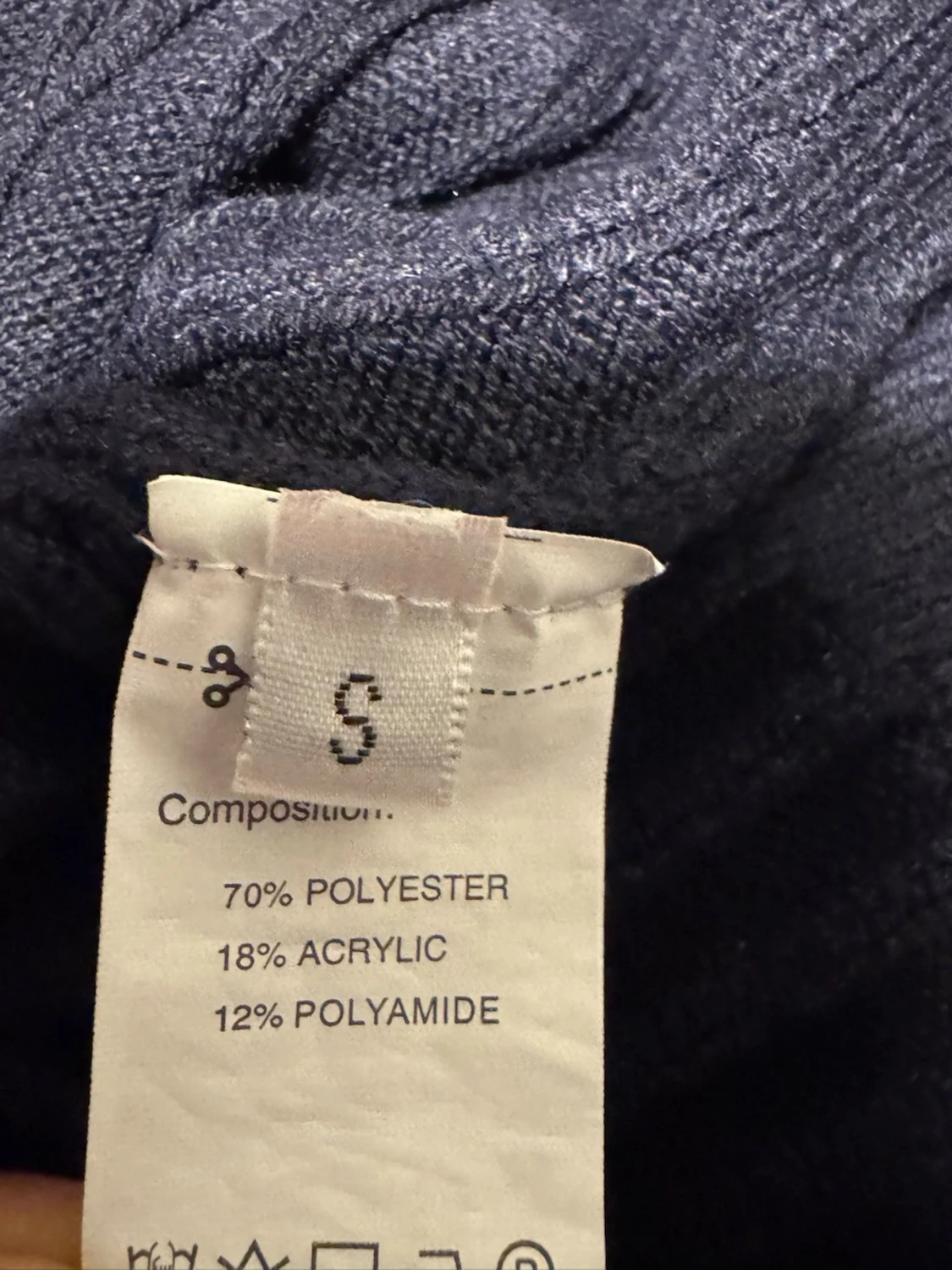 Mörkblå ribbstickad tröja med halvzip - 2