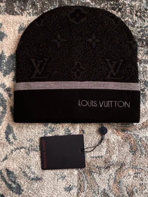 Mössa - Snygg mössa. Helt oanvänd. 10/10 skick🤩