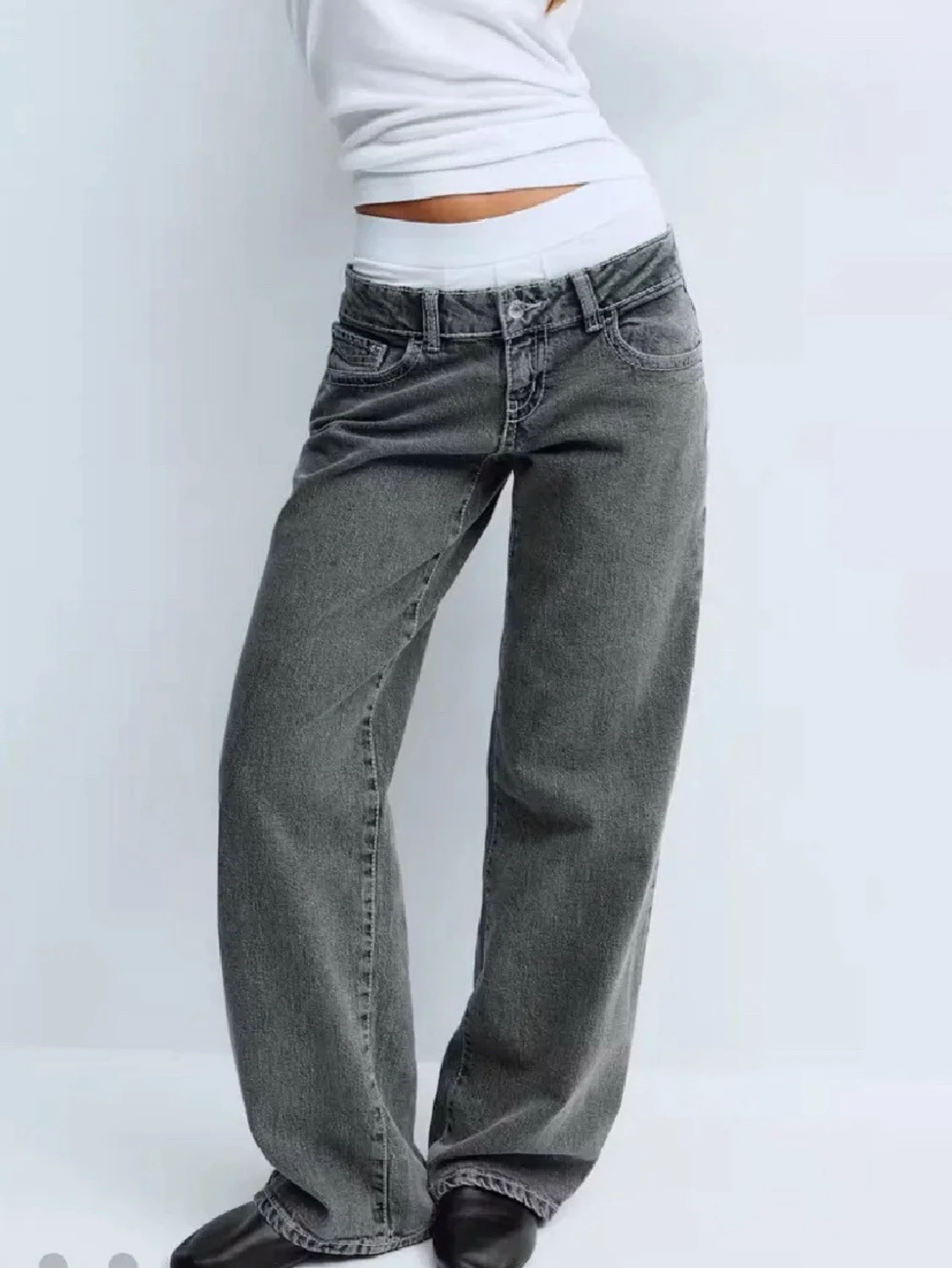 Grå baggy jeans med ultra låg midja