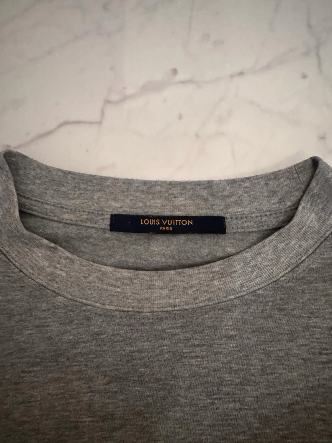 Grå t-shirt med färgglada pumpor - 3