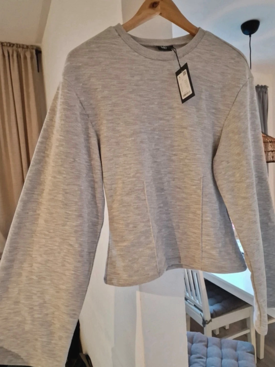 Grå croppad långärmad topp LST - 3