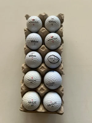 Mix 10st Wilson och Top elite - Säljer ett par golfbollar nu till golfsesongen! Det är en mix av Wilson, Wilson staff och top elite. 5st wilson/wilson staff och 5st top elite. Passa på att fyll golfbaggen nu inför sommaren. Frakt sker inom 24h!