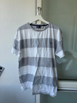 Gant T-shirt - Använd men jättebra skick 
