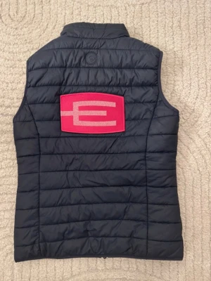 Equiline väst  - Nyskick💞