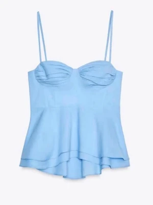 Zara blus - Snygg och eftertraktad blus/topp från Zara, den är i S och köptes förra året och ej kommit till användning. Bara att kontakta vid frågor💙