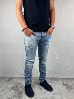 Replay jeans  - Ett par riktigt snygga jeans från Replay i storlek W31 L32 i modellen Anbbas
