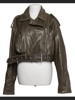 Grön skinnjacka  - Som ny, använd fåtal gånger 