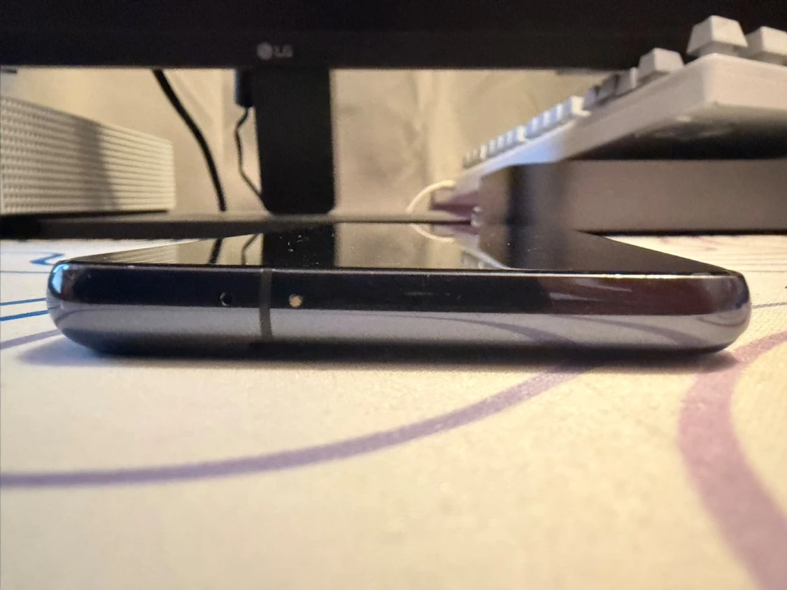 Samsung Galaxy S21 svart - 4