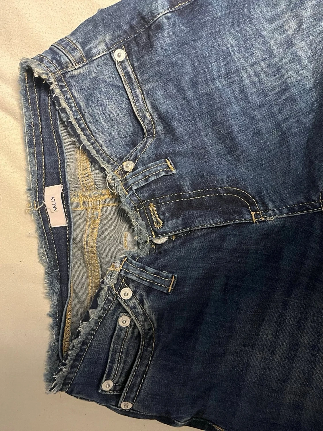Blå bootcut jeans från Nelly  - 1