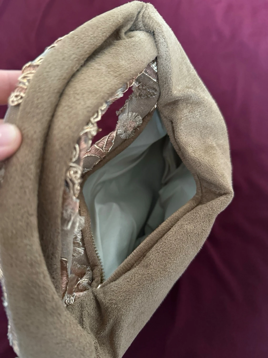 Beige paisleymönstrad handväska - 4