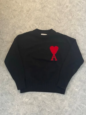 Ami Paris tröja svart - 🛑KOM MED PRISFÖRSLAG 🛑Storlek M