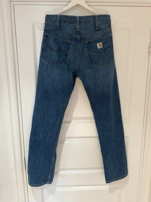 Carhartt jeans 32/32 - Riktigt snygga Carhartt jeans, nyskick! Storlek 32/32. 