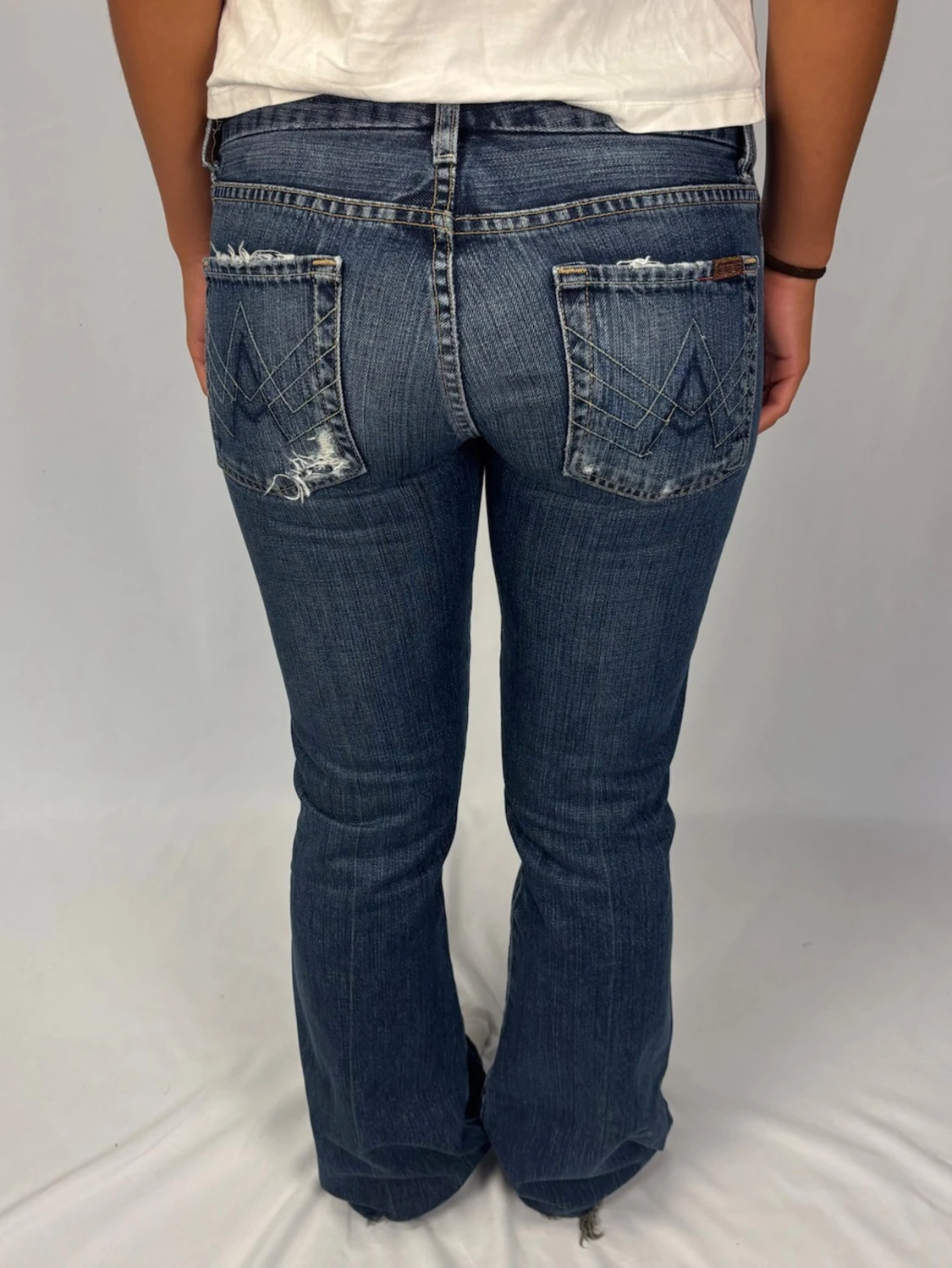 Superfina lågmidjade bootcut jeans - 3