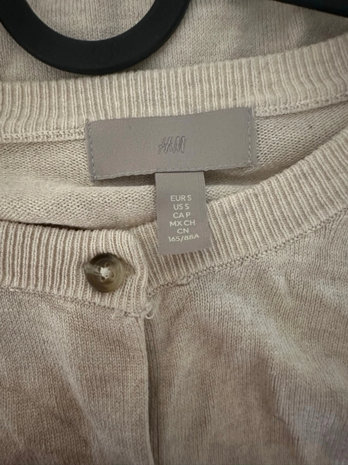 Beige kofta från H&M med knappar - 2