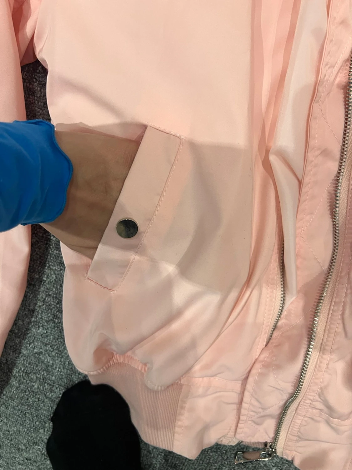 Ljusrosa bomberjacka med fickor - 2