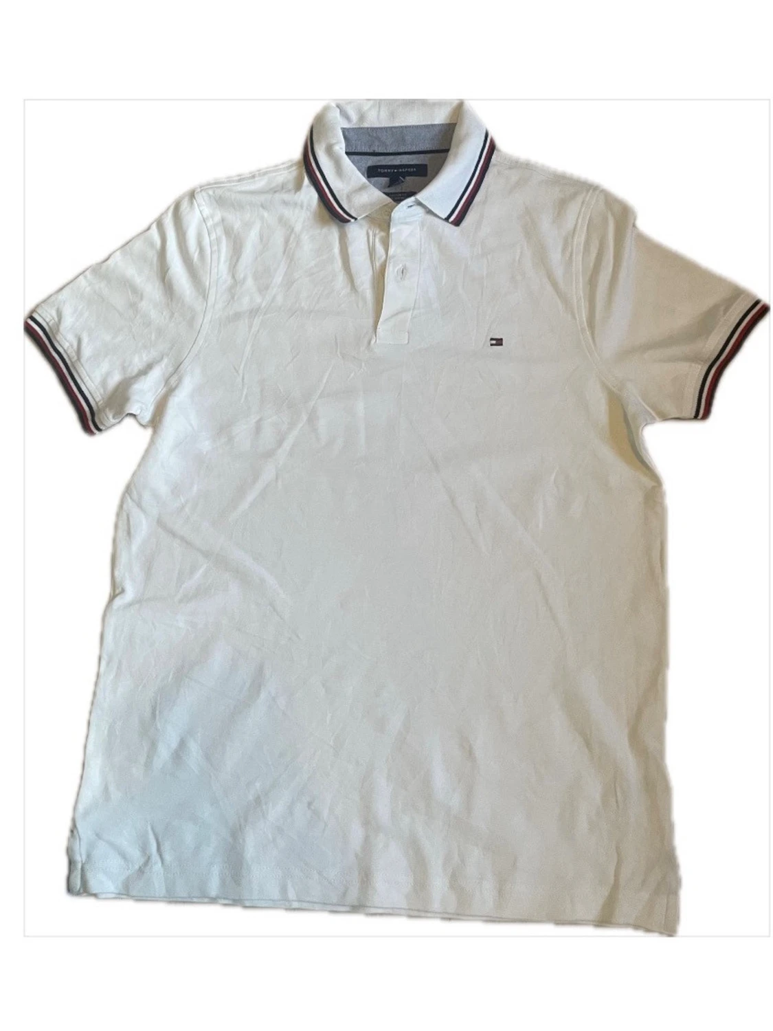 Vit piké från Tommy Hilfiger