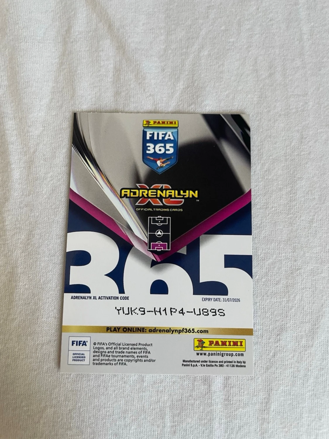 Panini FIFA 365 Adrenalyn XL samlarkort - 1