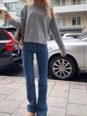 Front pocket jeans  - Front pocket jeans, nypris 699kr. Säg till för egna bilder! 