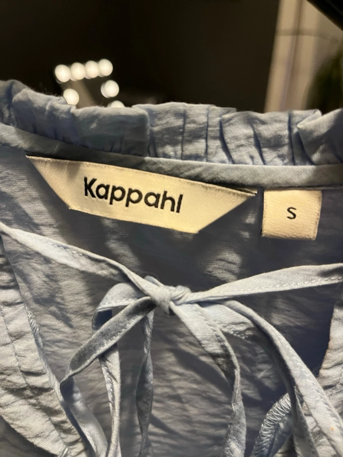 Ljusblå volangblus från Kappahl - 1