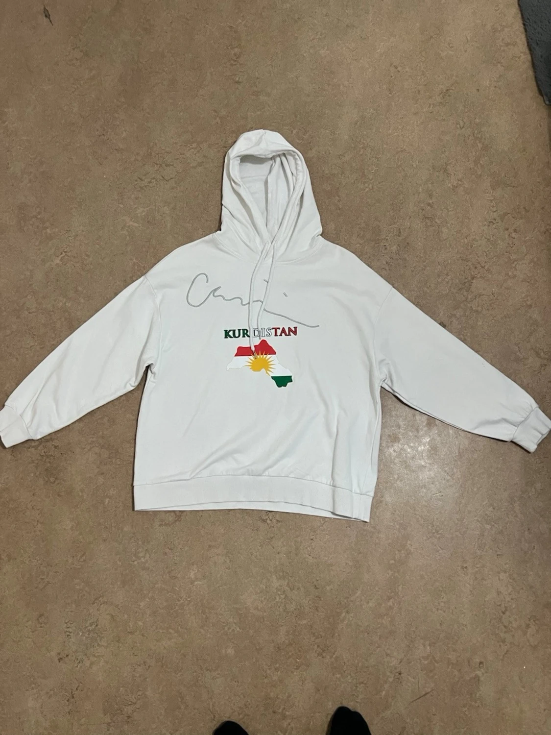 Vit hoodie med Kurdistan-tryck - 2