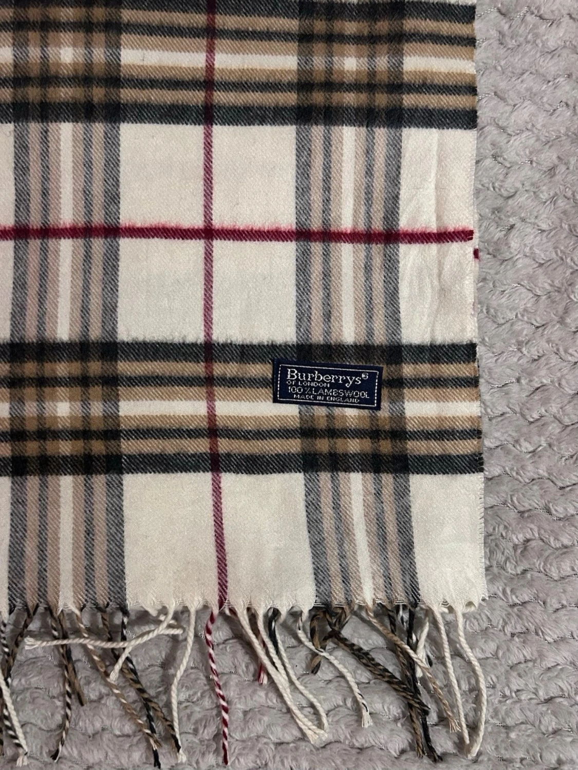 Burberry - 1