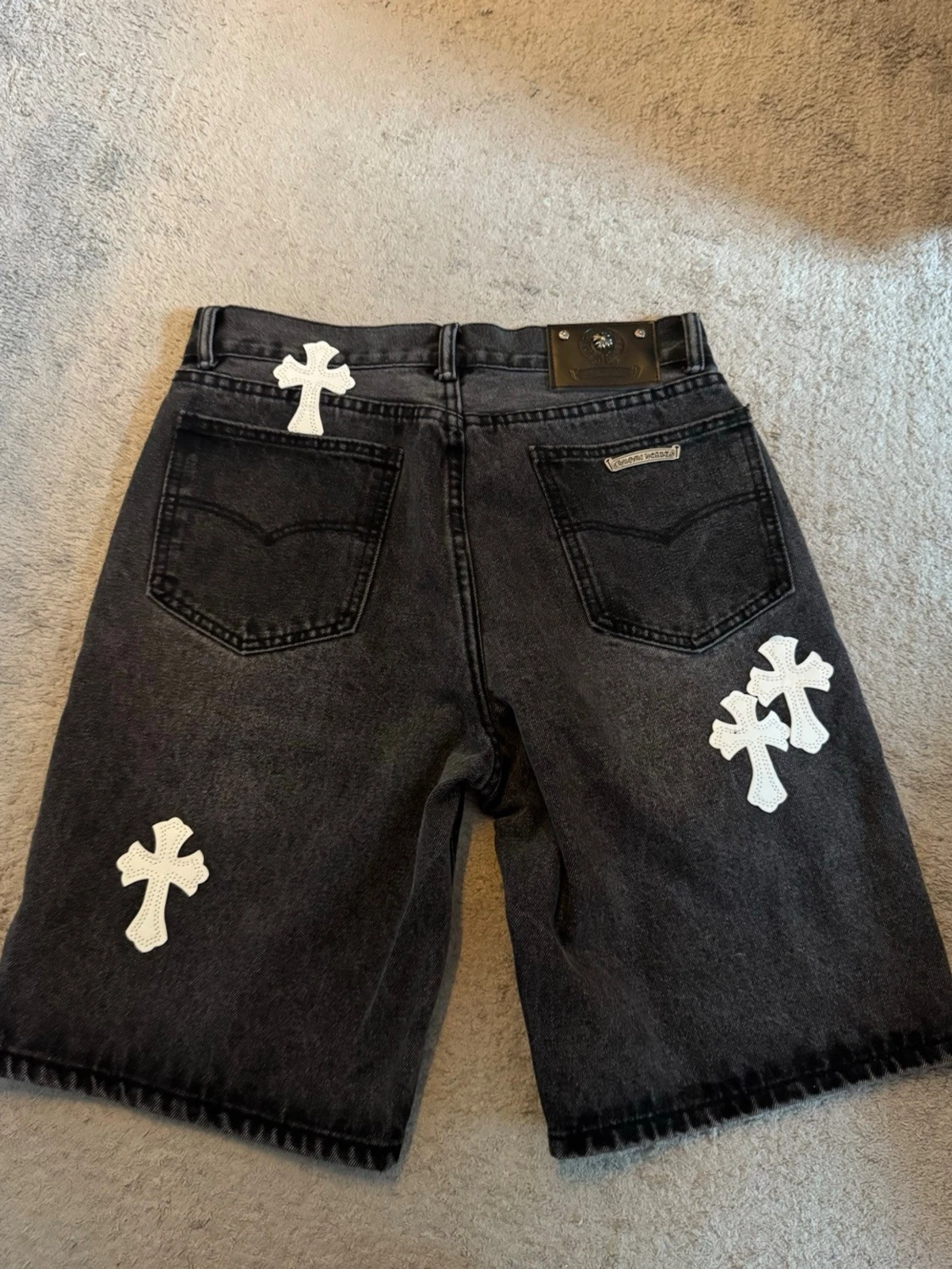 Svarta Chrome Hearts shorts - 4