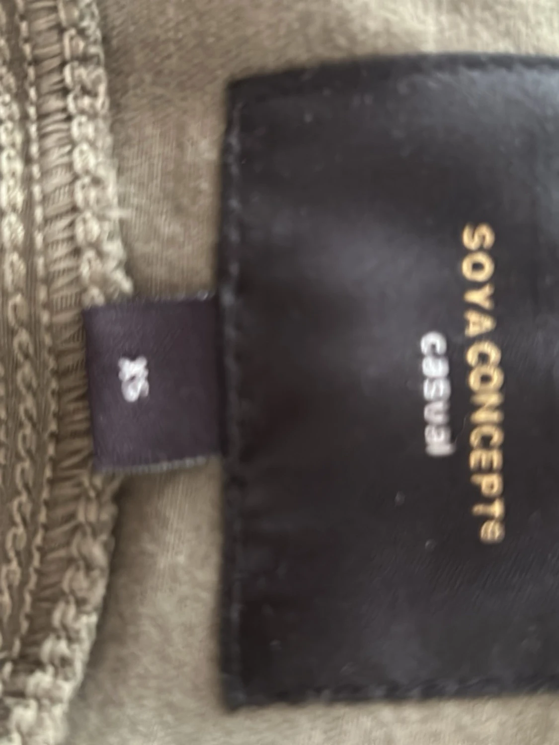 Olivgrön jeansjacka från Soya Concept - 1