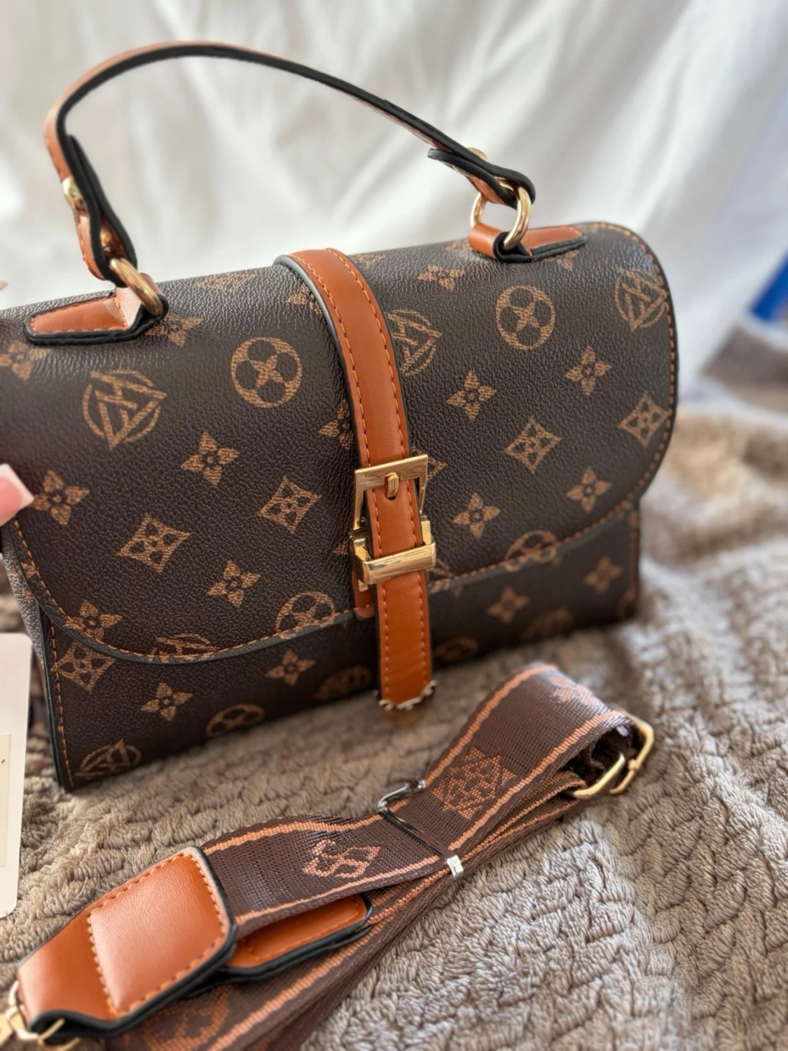 Brun handväska  - 3