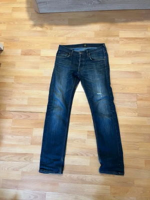Lee Jeans - 32/32 Bra skick