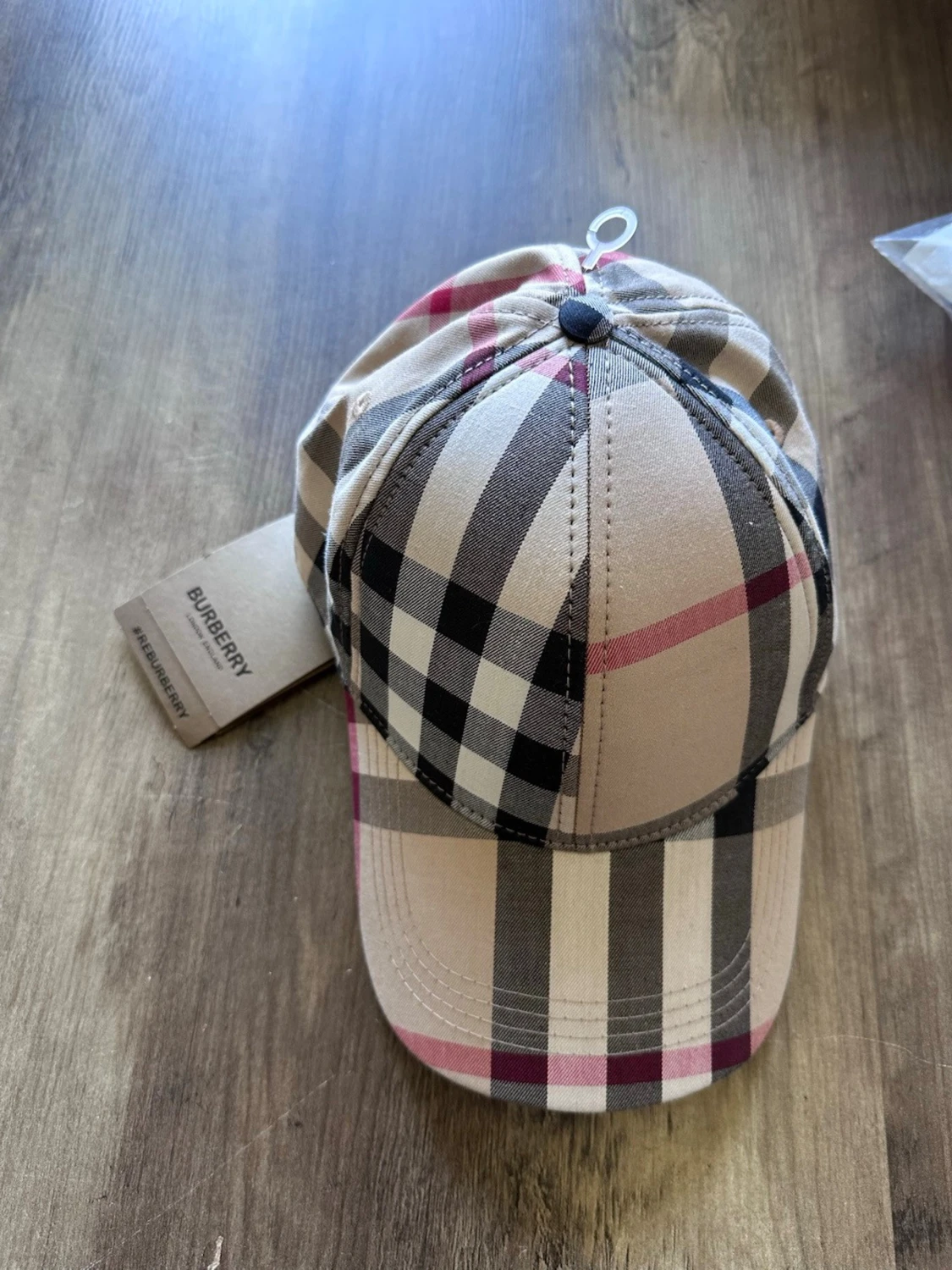 Caps 