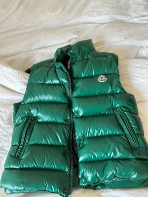 Herr Moncler Tib Emerald Green - Storlek: 1 / S                                                                                Skick: 9/10, Inga märken, inga märken/hål etc.