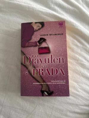 Djävulen bär Prada pocketbok - Djävulen bär Prada av Lauren Weisberger 