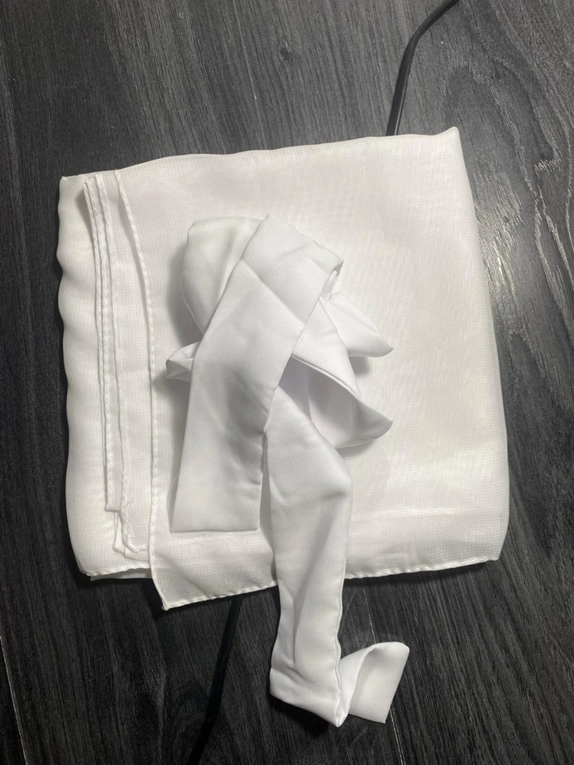 Vit abaya  - 6