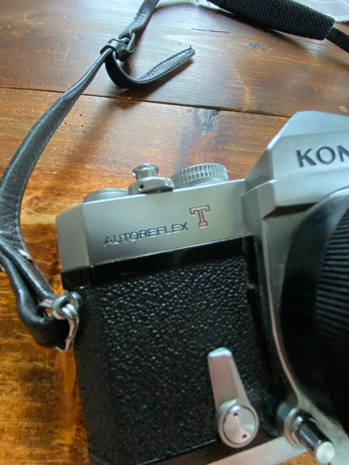 Konica autoreflex T - 6