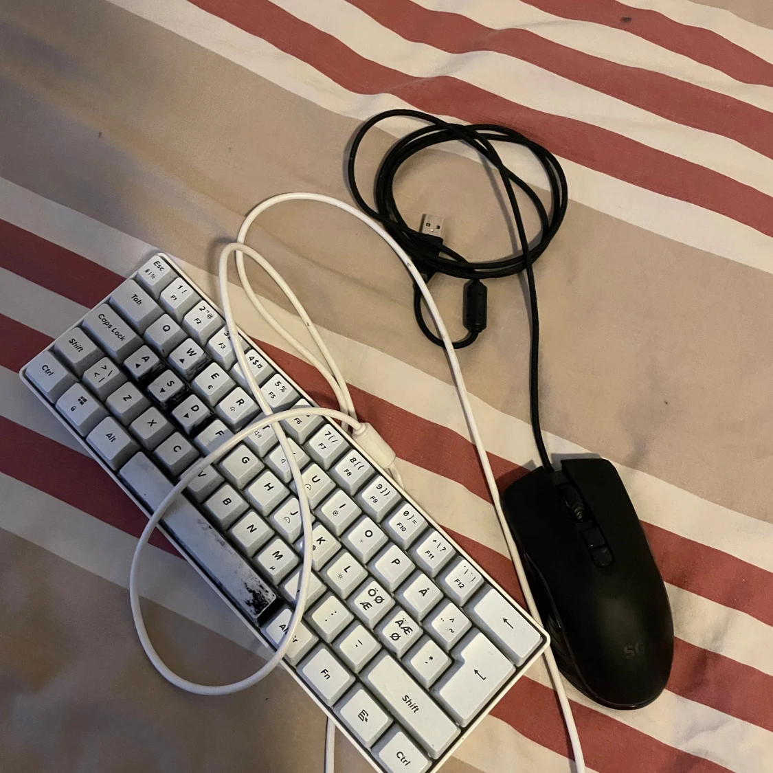 Keyboard O mouse - 91