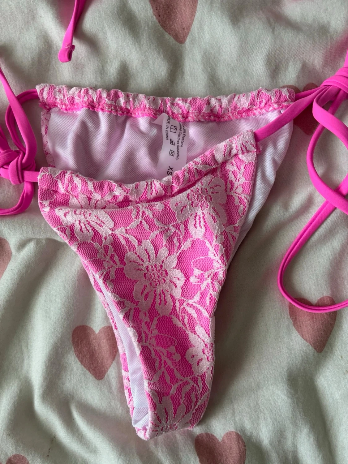 Rosa spetsbikini med knyt XS - 1