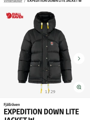 Fjällräven jacka  - Intresse koll på min Fjällräven jacka. Köpte den november 2025 på naturkompaniet men säljer nu då jag vill köpa en annan till vintern. Som ny och inget slitage alls
