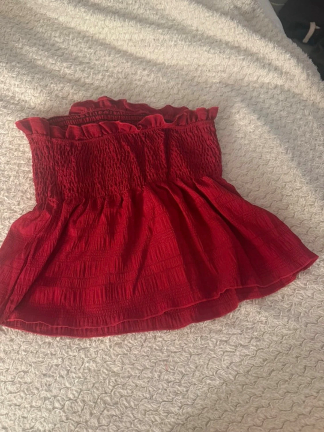 Röd bandeau topp med volangkant - 1