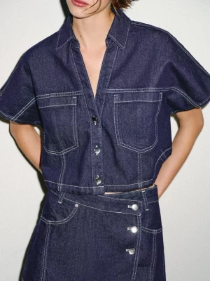 Jeans jacka - Super snygg kortärmad jeansjacka som aldrig är använd fast lapparna är borttagna. 