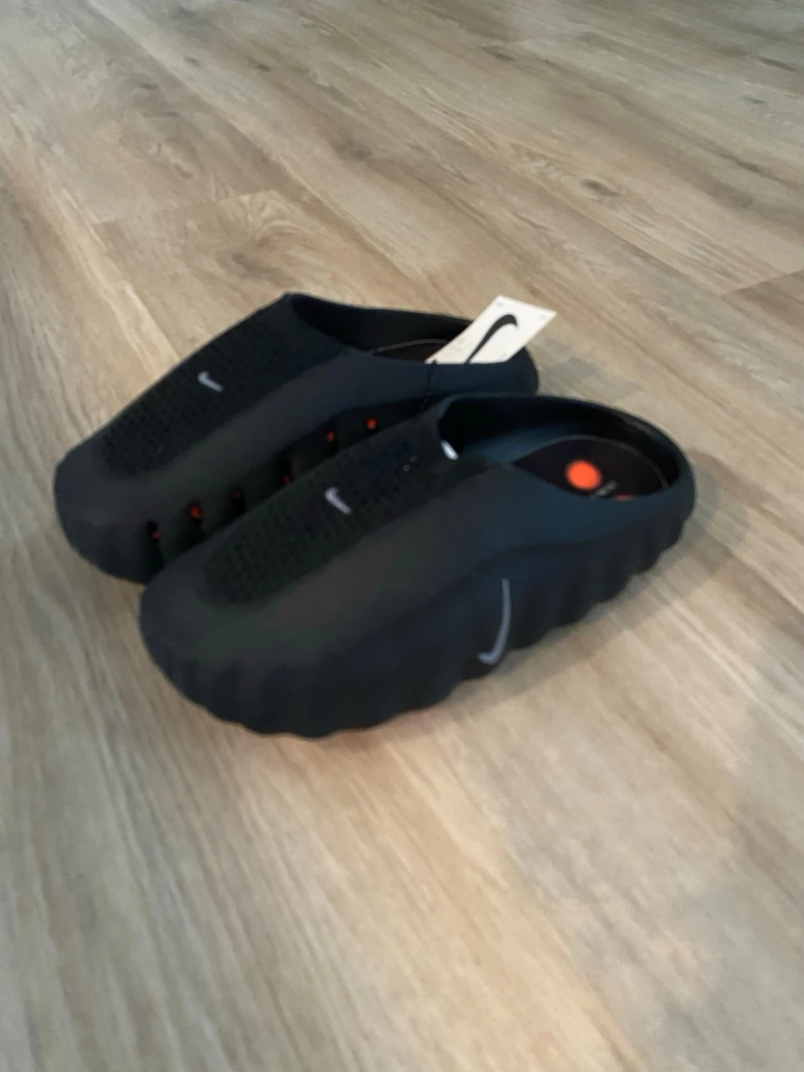 Nike Mind 001