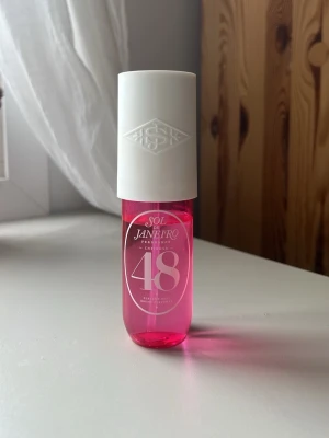 Sol de Janeiro 48 cheirosa parfym - Sol de Janeiro cheirosa parfym med tropisk doft av guava nektar, orkidé, vanilj och mysk!