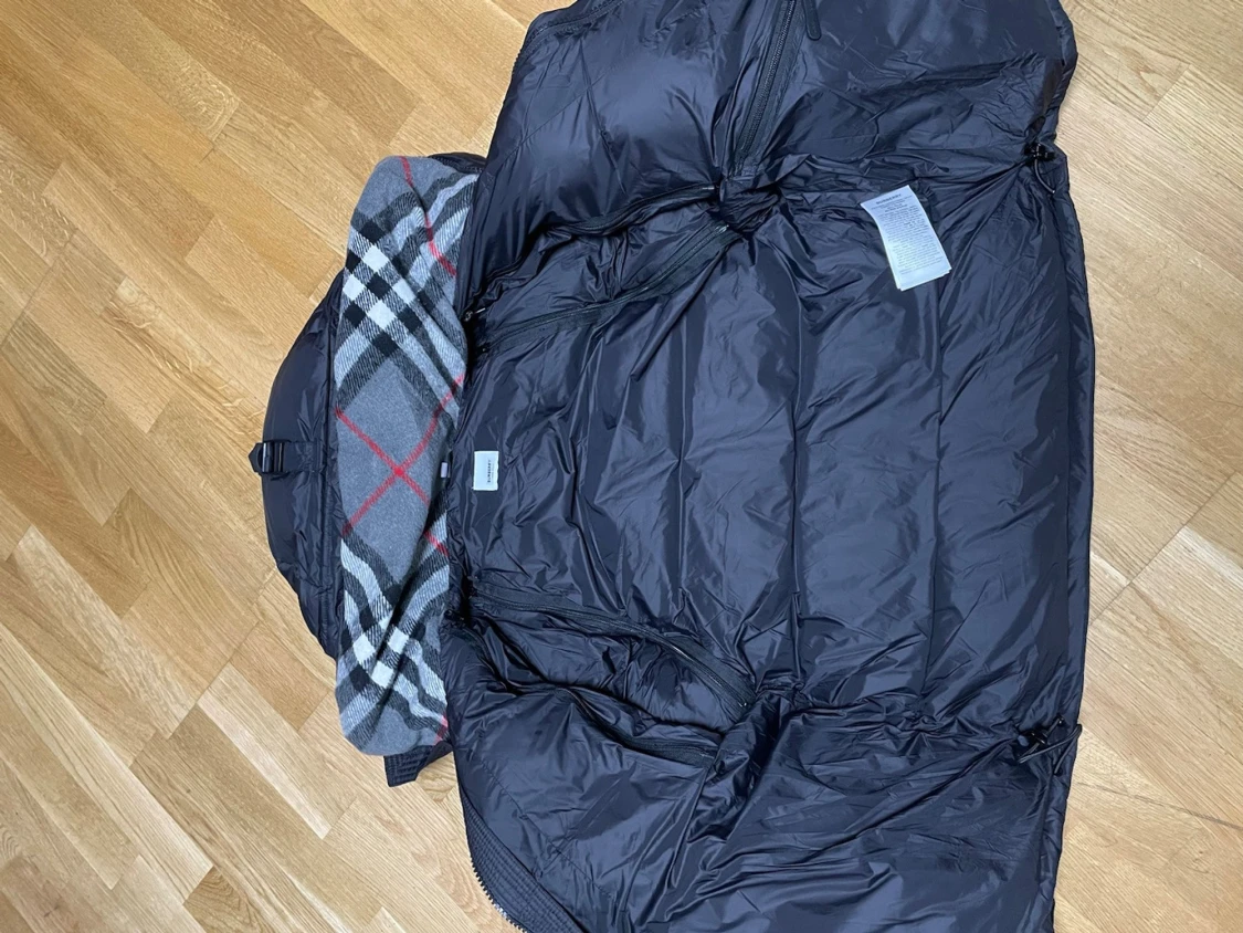 Burberry puffer