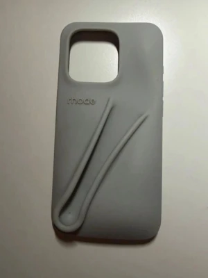 mobilskal rhode - Jättefint Rhode skal till iPhone 15 PRO! Nästan aldrig använt och jätte fint skick. Priset är diskuterbart vid snabbt affär