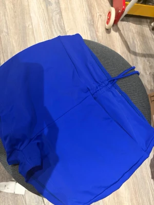 Söta blåa badshorts  - Aldrig använda badshorts!!! 
