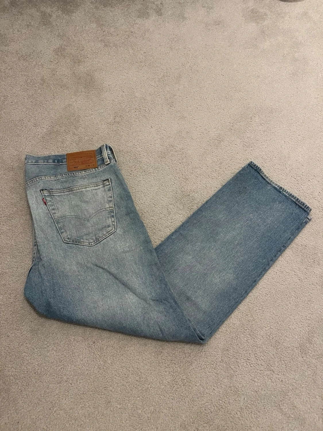 Ljusblå raka jeans från Levi's