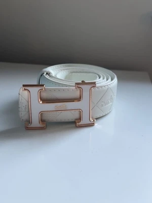 Herme's bälte - Helt nytt