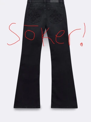 Söker!! - Söker dessa jeans från Gina i storlek 34 petite. Skriv gärna om du har!